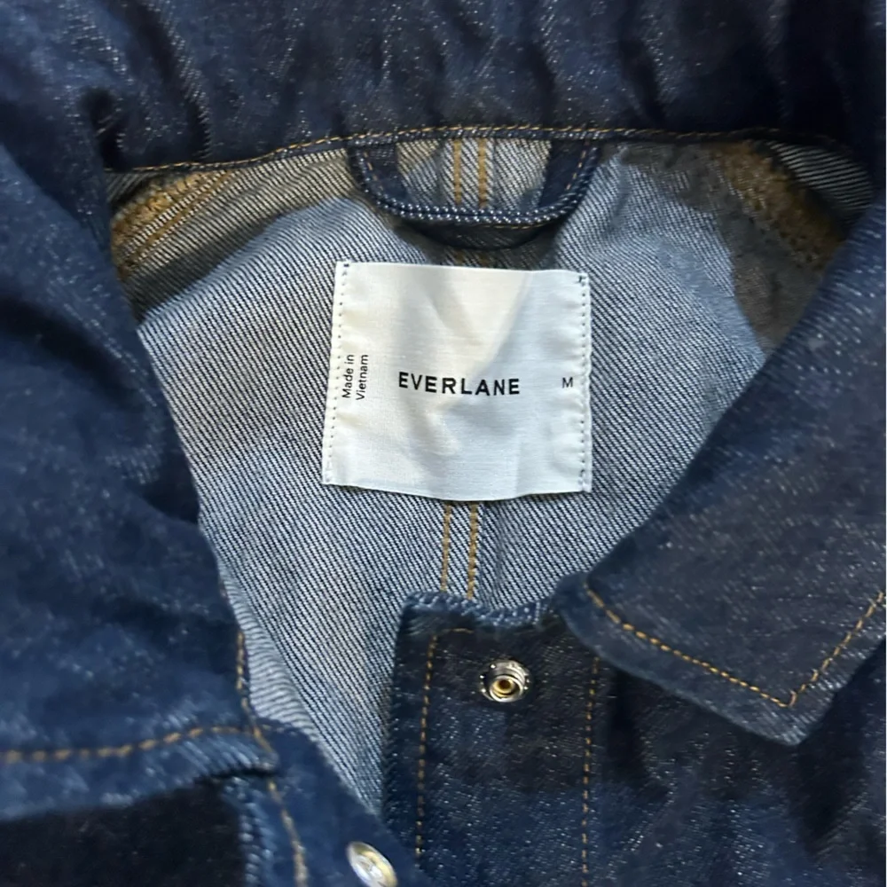 EVERLANE CROPPED DENIM JACKET, M - Picture 7 of 7